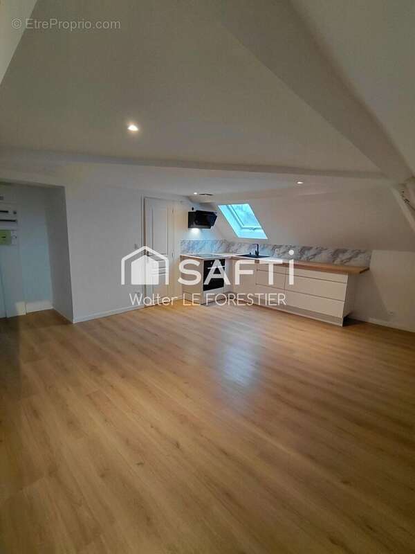 Photo 2 - Appartement à SAINT-LOUIS-DE-MONTFERRAND