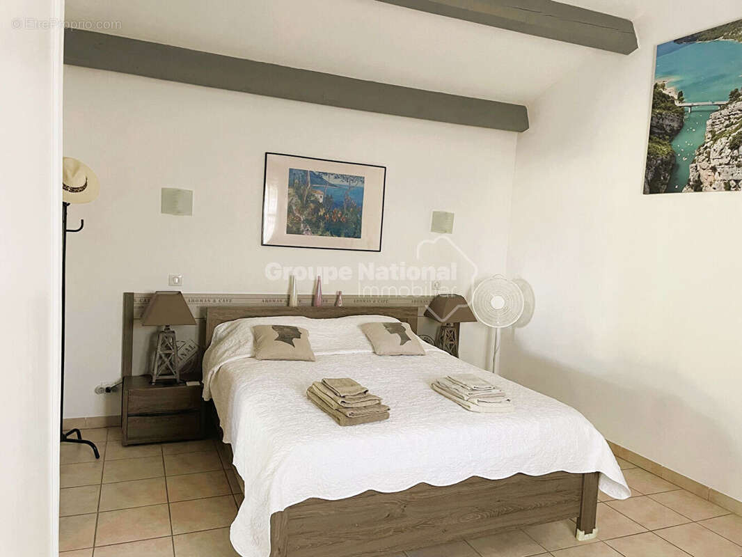 Maison à GREOUX-LES-BAINS