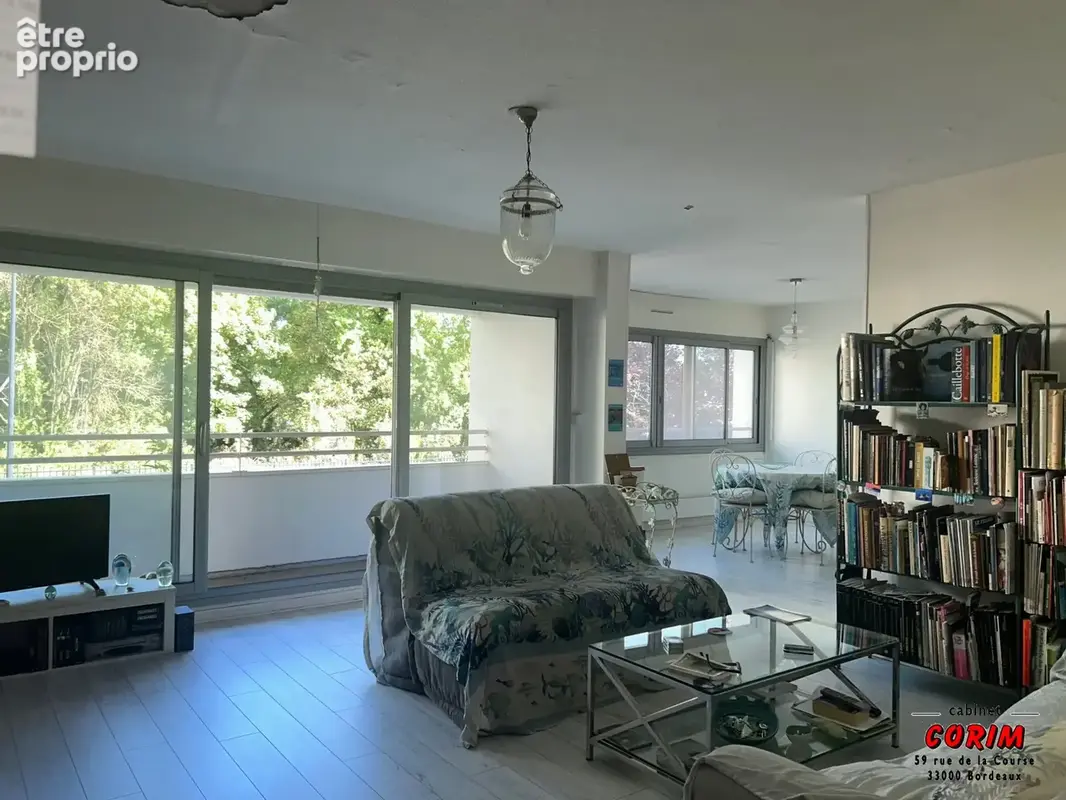 Appartement à BORDEAUX