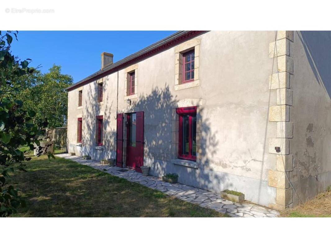 Maison à CHICHE