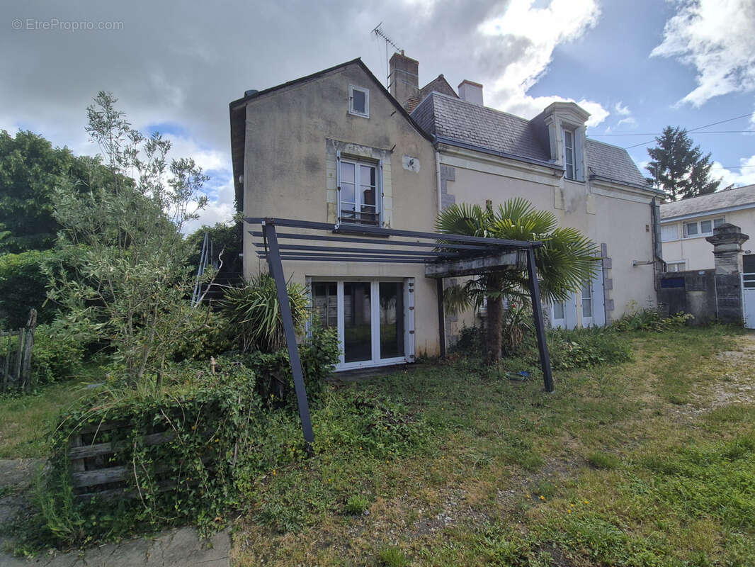 Maison à SABLE-SUR-SARTHE