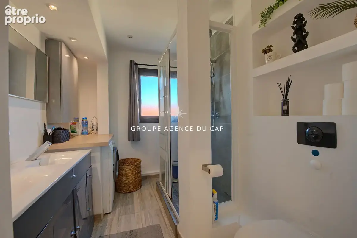 Appartement à Saint-Raphaël Boulouris, dernier étage vue mer ? à deux pas des plages - photo 7
