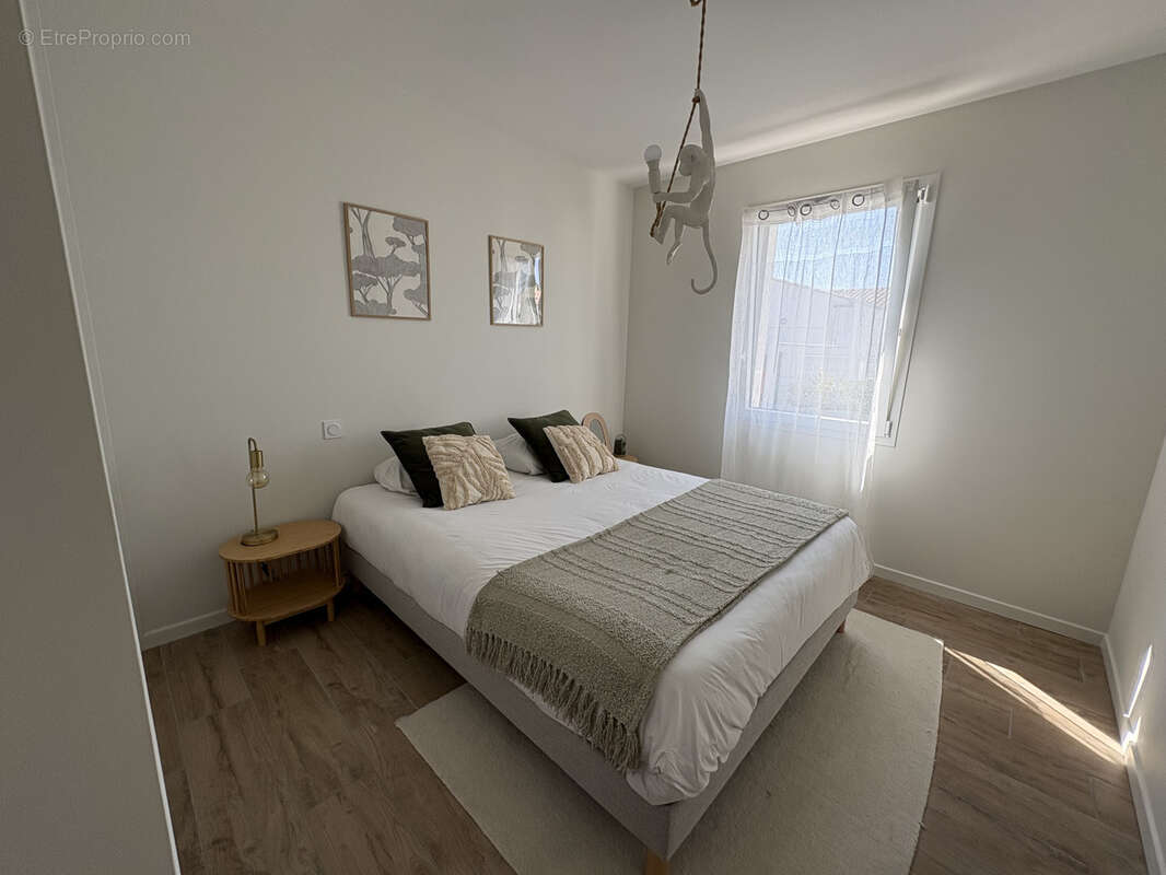 Maison à MORNAC-SUR-SEUDRE