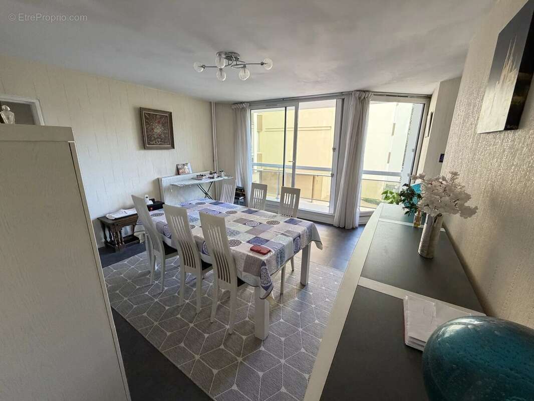 Appartement à SAINT-GERMAIN-EN-LAYE