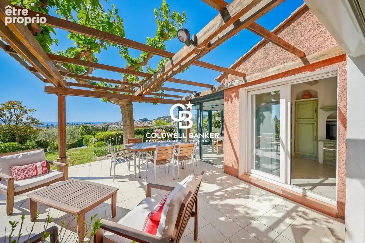 Villa vue mer, à pied du village - 83320 Carqueiranne - photo 45