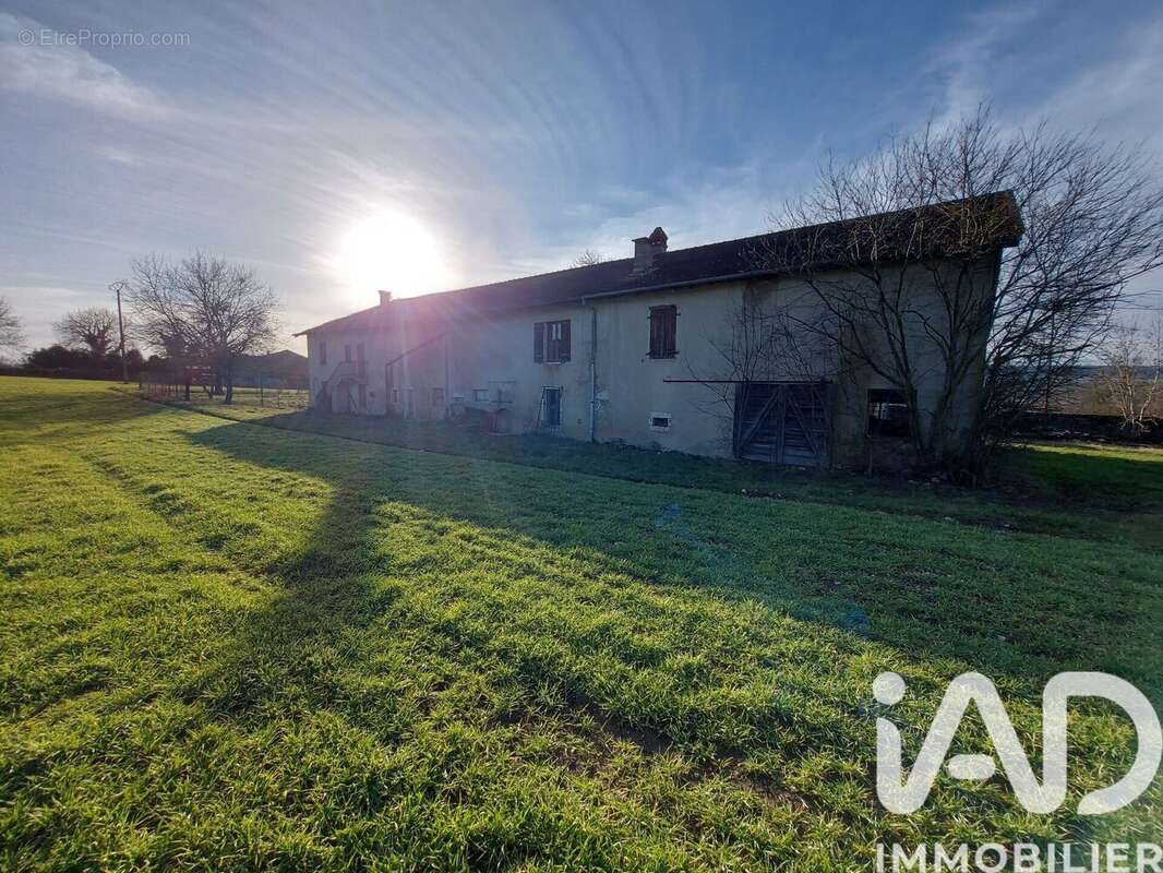 Photo 3 - Maison à ARINTHOD
