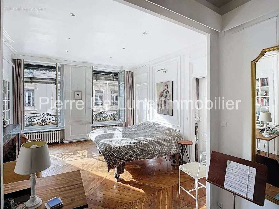 Appartement à LYON-1E