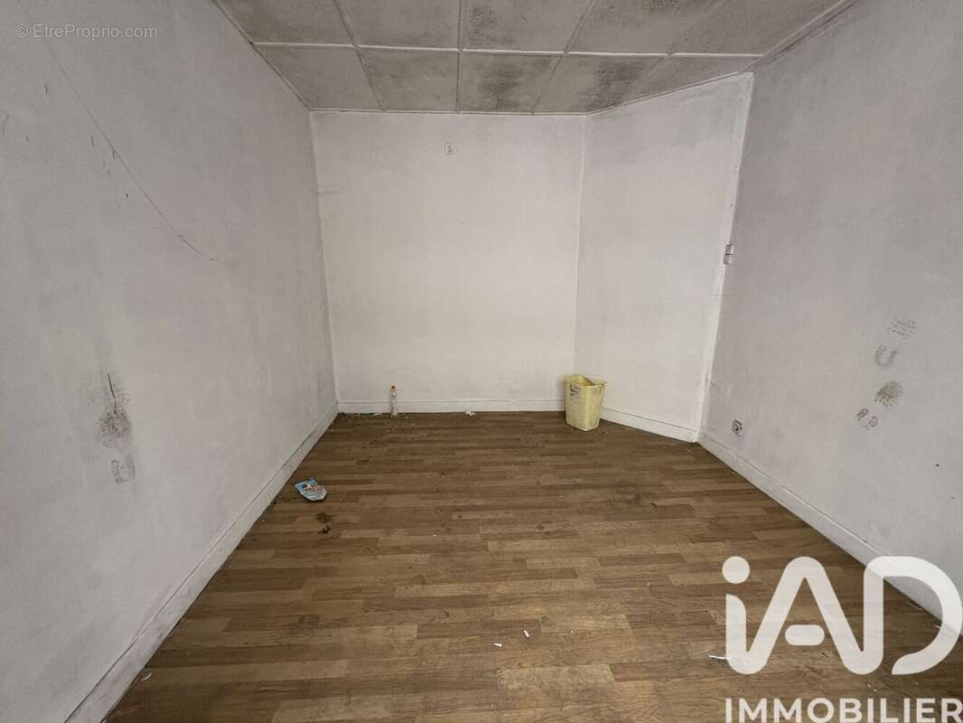 Photo 8 - Appartement à VENDIN-LE-VIEIL