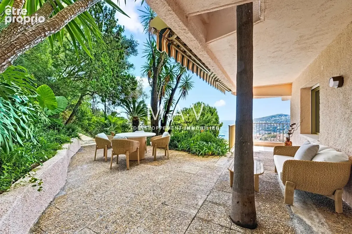 Villefranche-sur-mer/ appartement villa 3 pièces au calme luxueusement rénové terrasses jardin vue mer panoramique piscine - photo 42