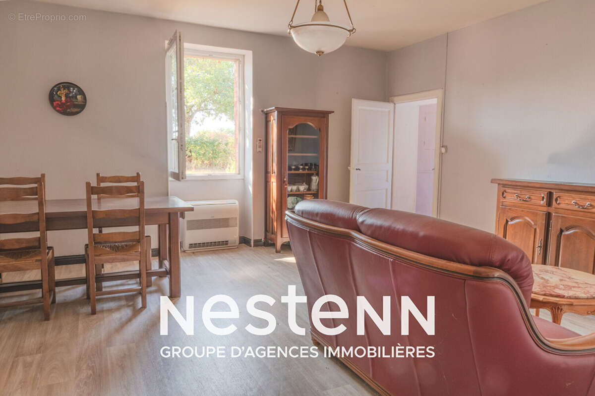 Maison ancienne à vendre à Carmaux - 3 pièces, 95 m², terrain 2098 m² - photo 2