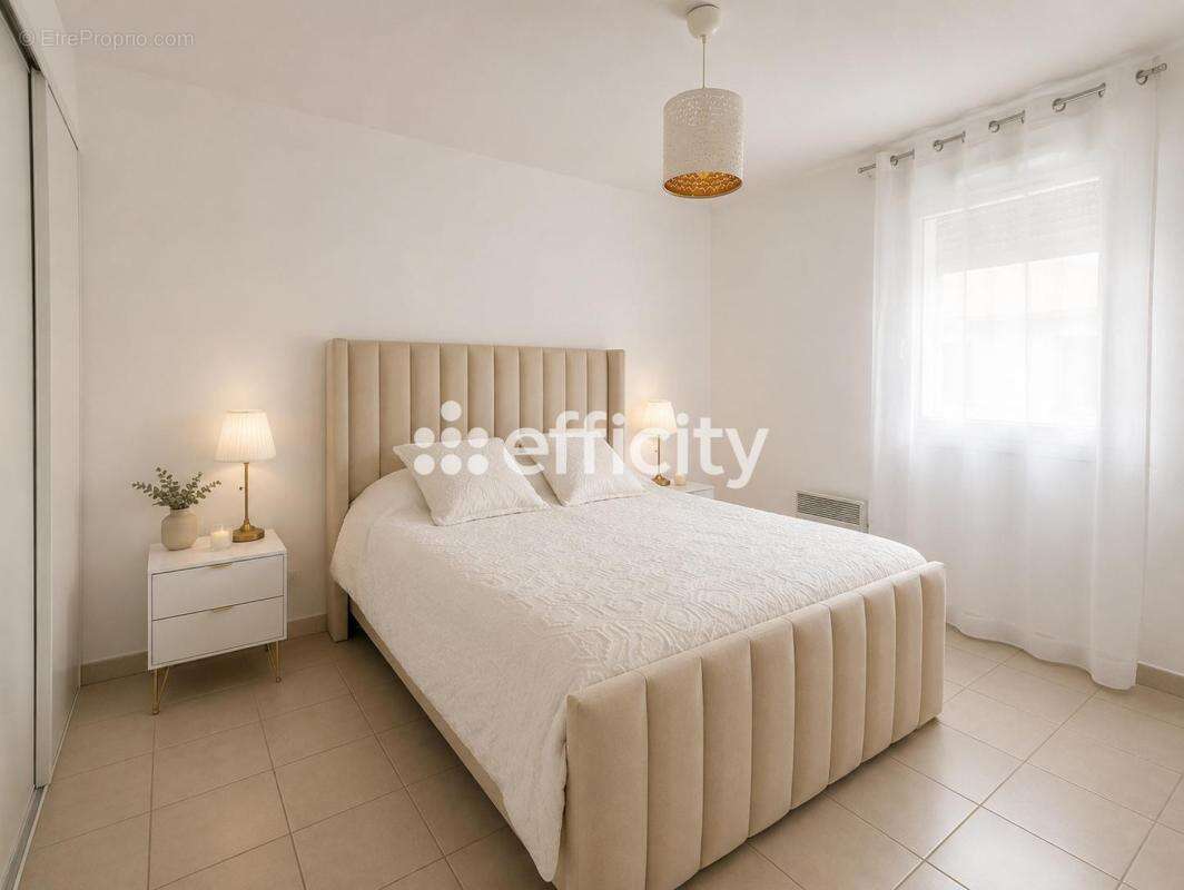 Appartement à MARSEILLE-15E