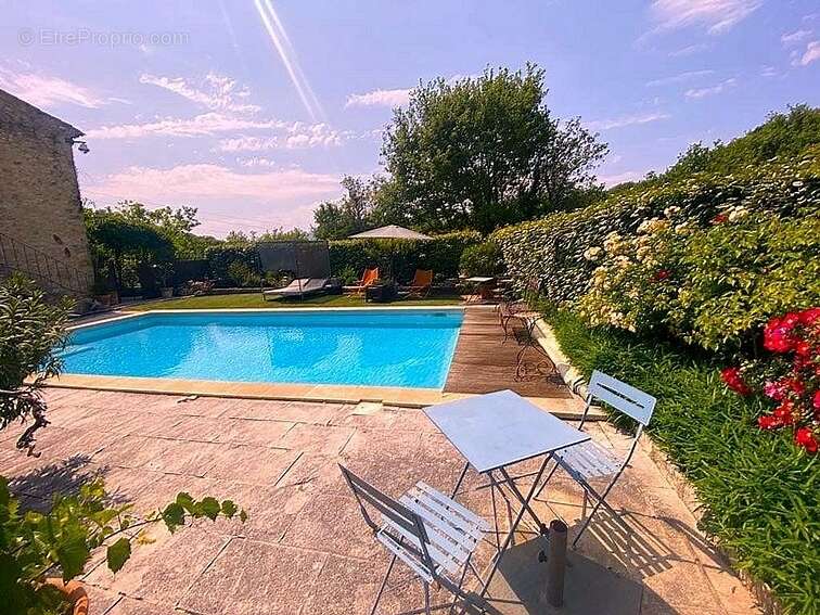 Maison à SAINT-MARTIN-DE-CASTILLON