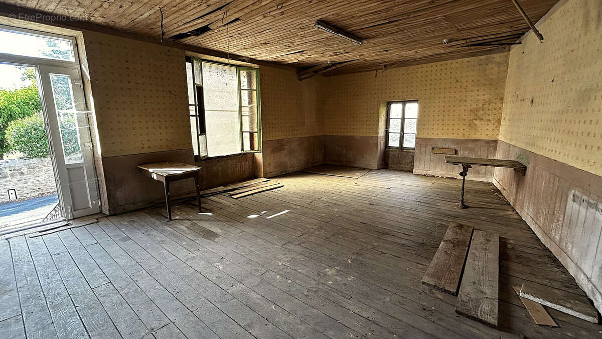 Ensemble immobilier en pierre - photo 5