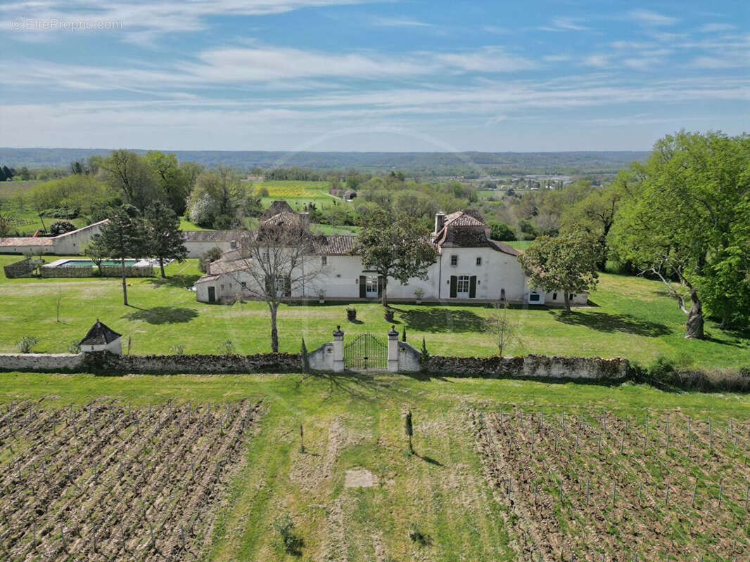 Maison à LAMOTHE-MONTRAVEL