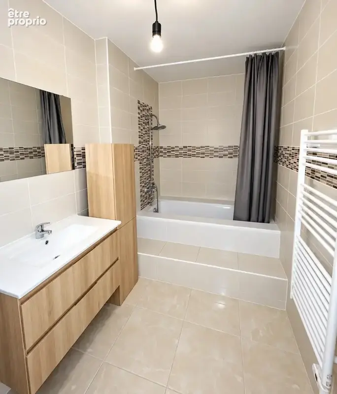 Appartement T4 de 74 m² avec 3 chambres et balcon – Romans-sur-Isère (26100) - photo 6