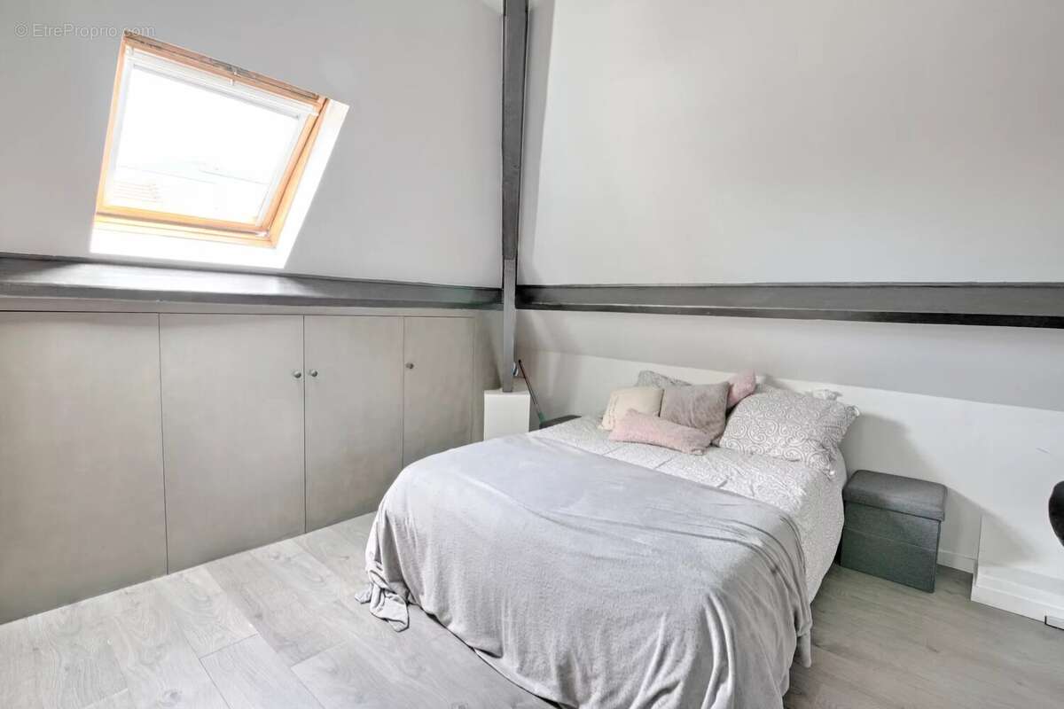 Maison à SAINT-MAUR-DES-FOSSES