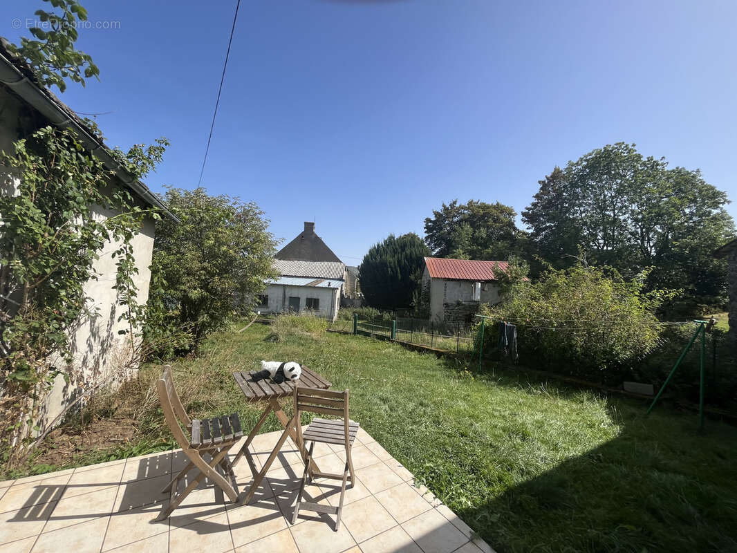 Maison à MARCENAT