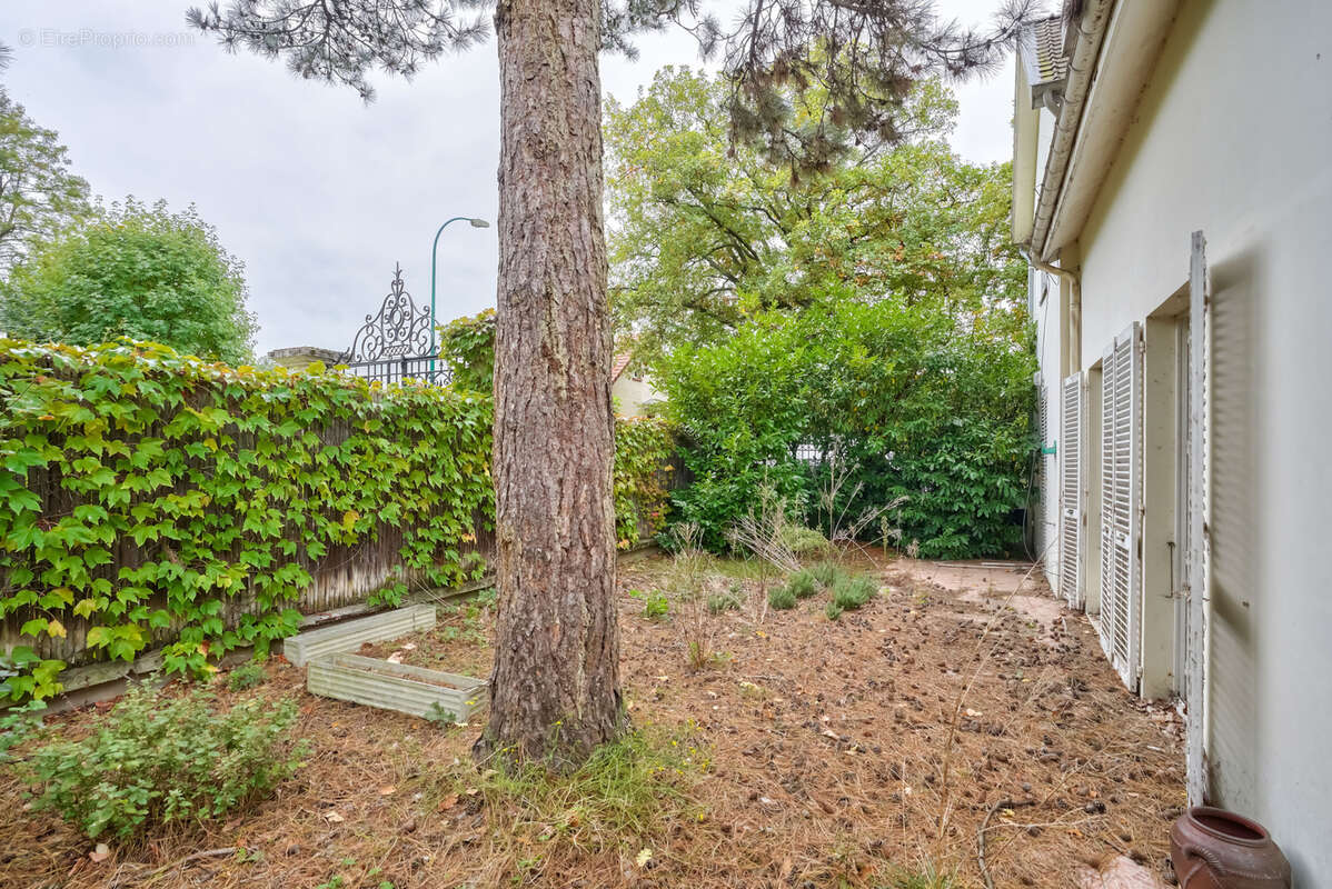 Maison à LE VESINET