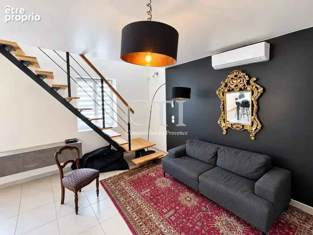 Appartement à VAISON-LA-ROMAINE