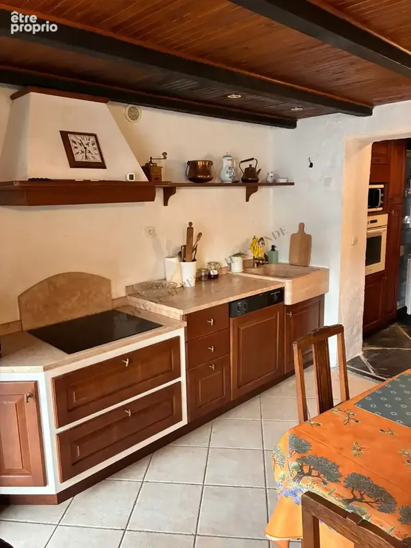 Appartement deux pieces, 2 balcons, grande cave et jardin - photo 3