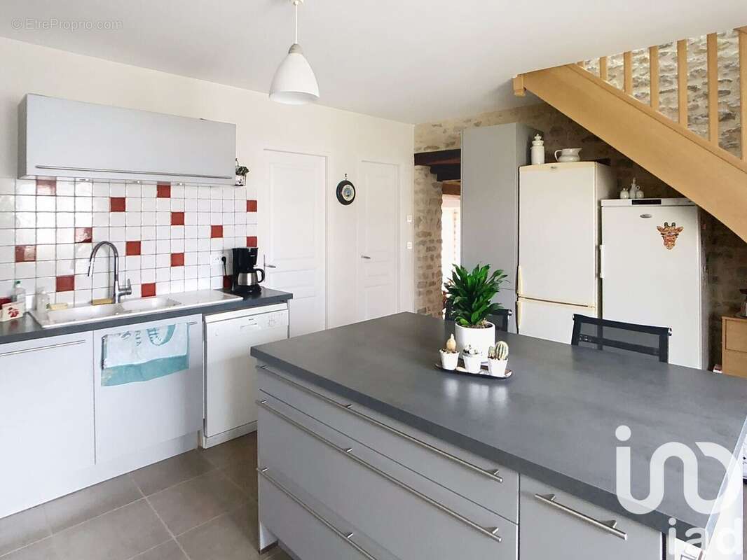 Photo 9 - Maison à YEVRE-LA-VILLE