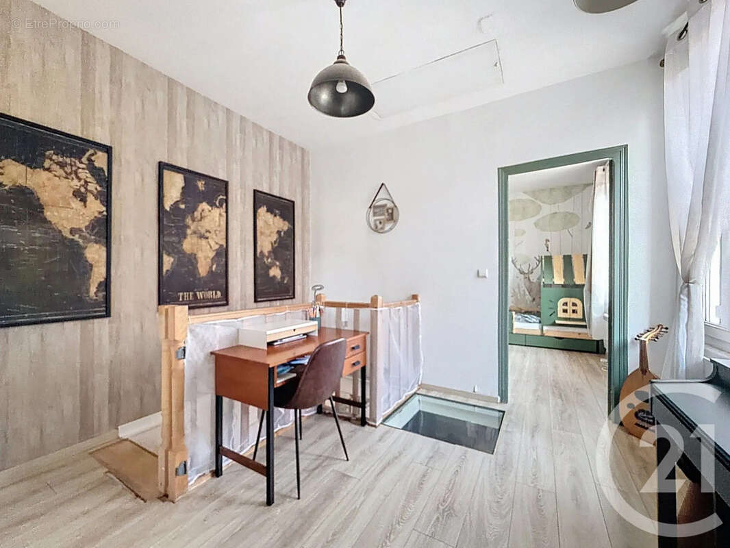 Maison à LES NOES-PRES-TROYES