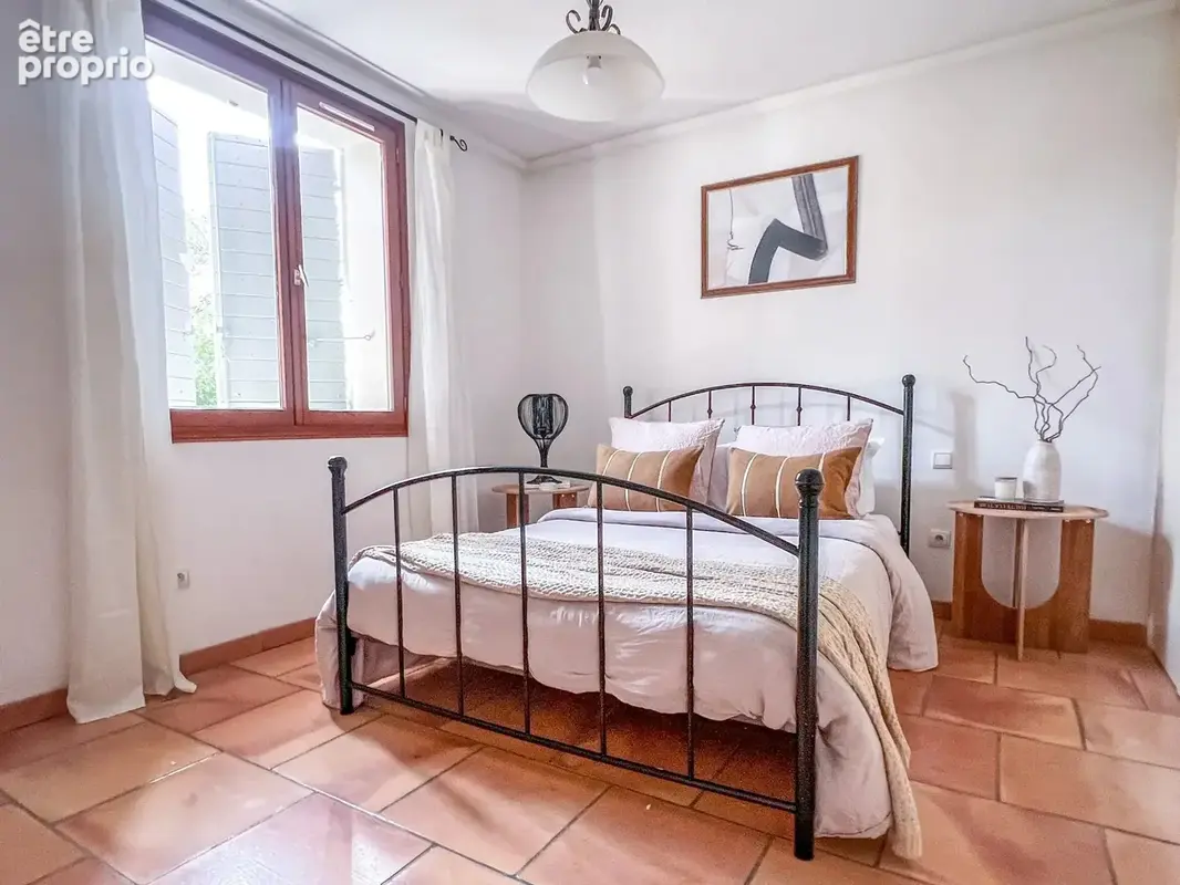 Maison familiale 6 pièces de 164 m² avec T2 indépendant de 35 m² - Roquefort les Pins - photo 11