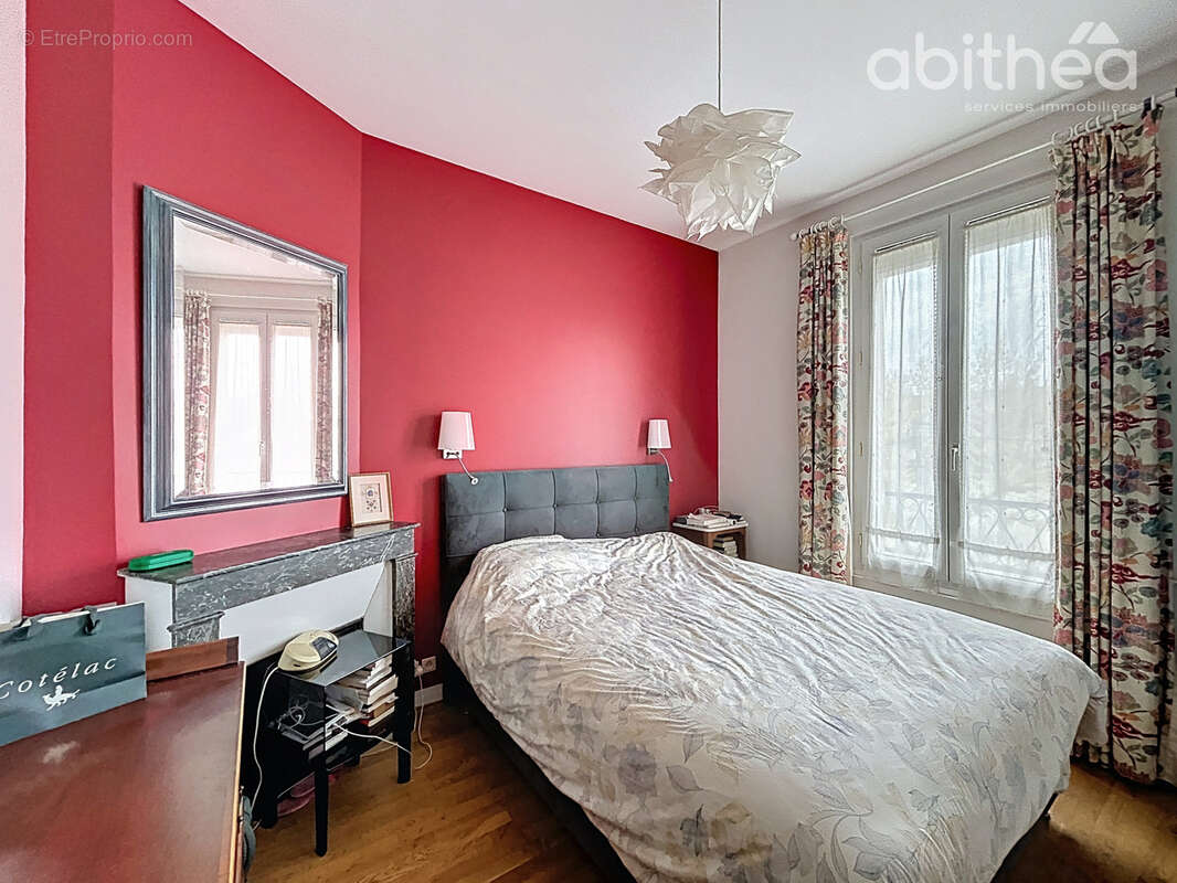 Maison à CHOISY-LE-ROI