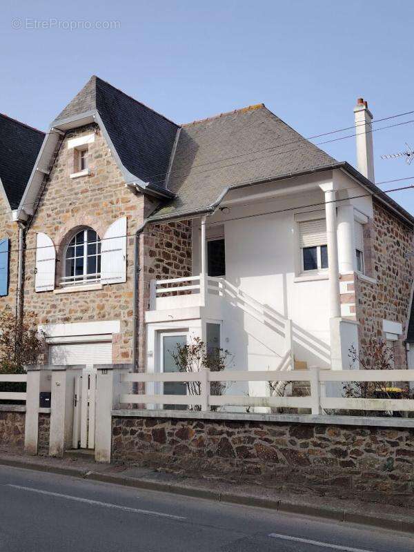 Maison à PLENEUF-VAL-ANDRE