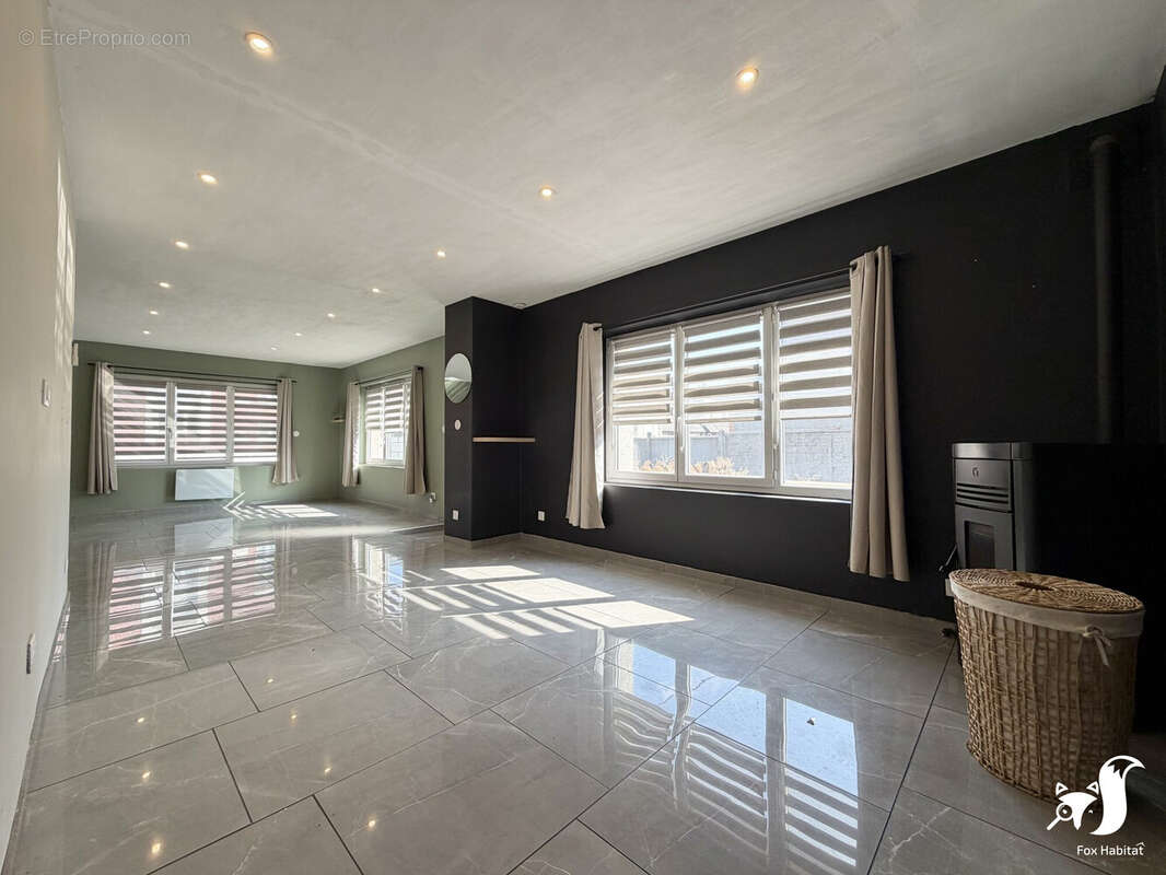 Maison 133 m² à Cambrai  - photo 4