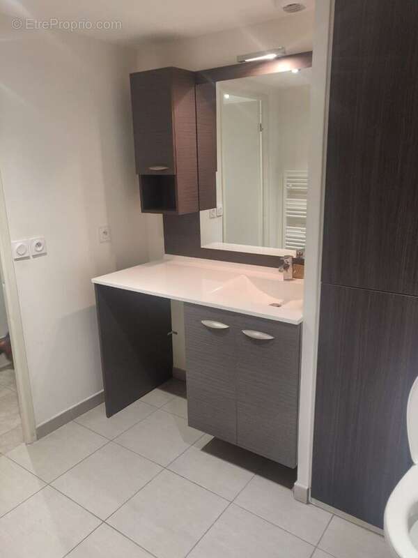 Appartement à CAILLOUX-SUR-FONTAINES