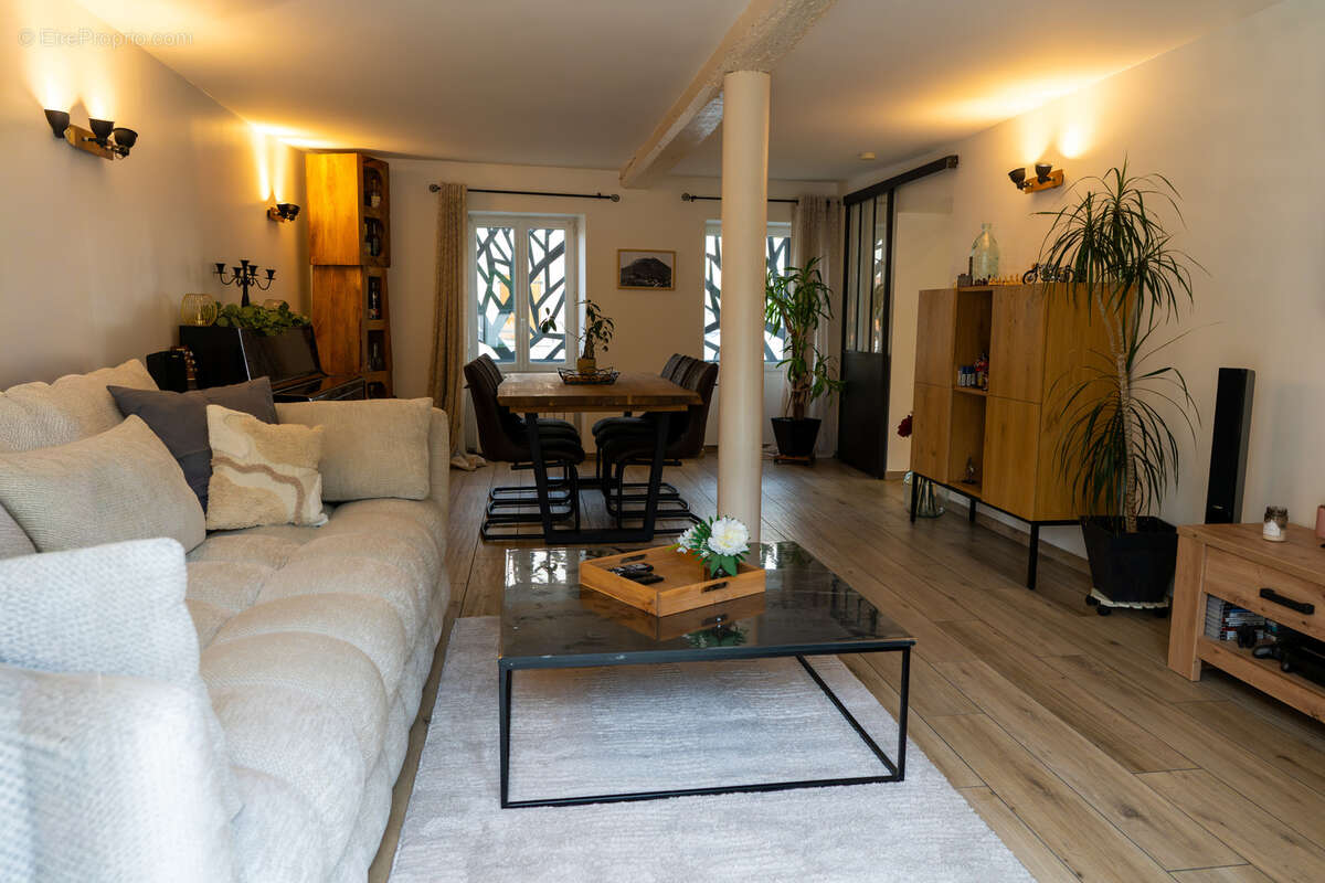 Superbe maion de 145m2 à Lezoux ( 63190) - photo 6