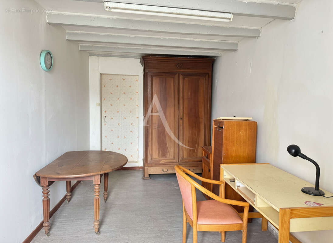 Maison à MOUZEUIL-SAINT-MARTIN