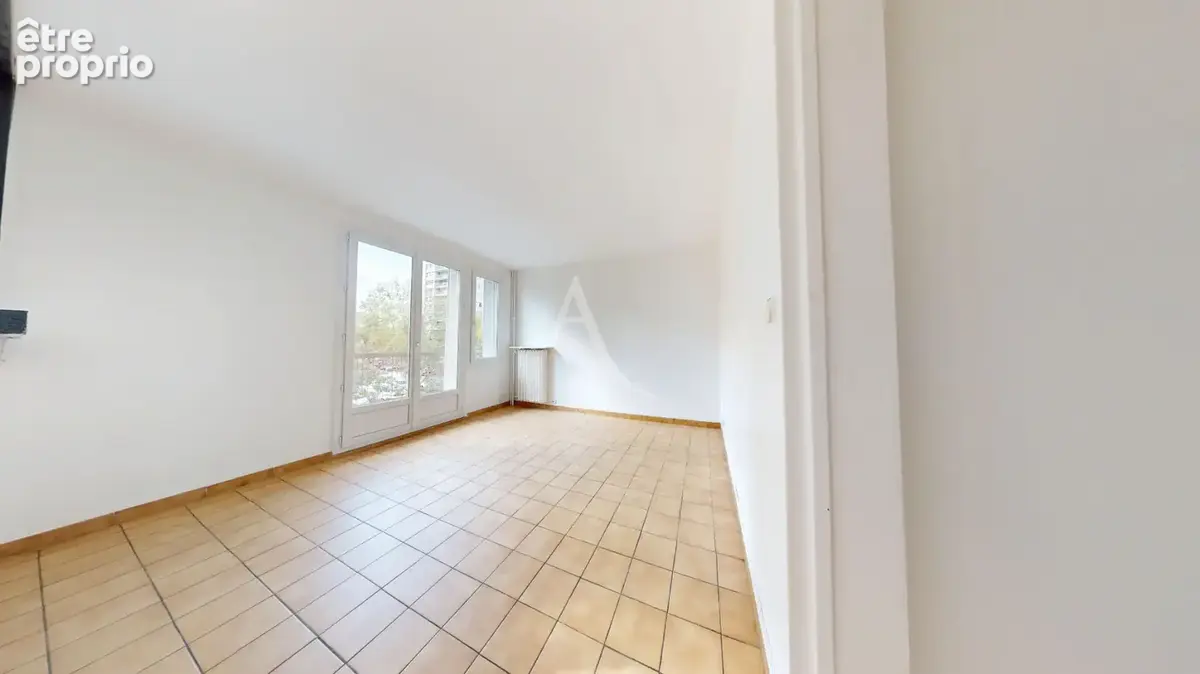 Appartement Vitry Sur Seine 3 pièces - Paul Froment Huit mai - 54 m² - photo 2