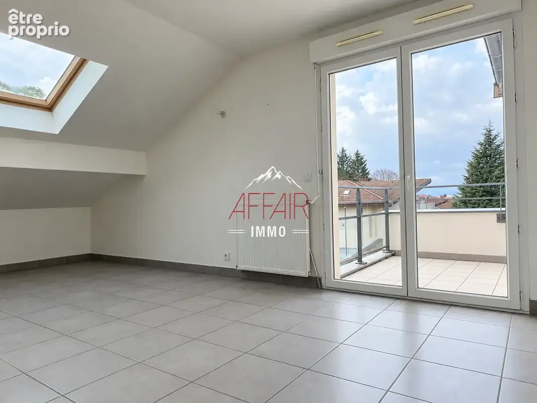 Appartement studio en dernier etage 33 m2 utiles - 74100 vetraz monthoux - photo 9