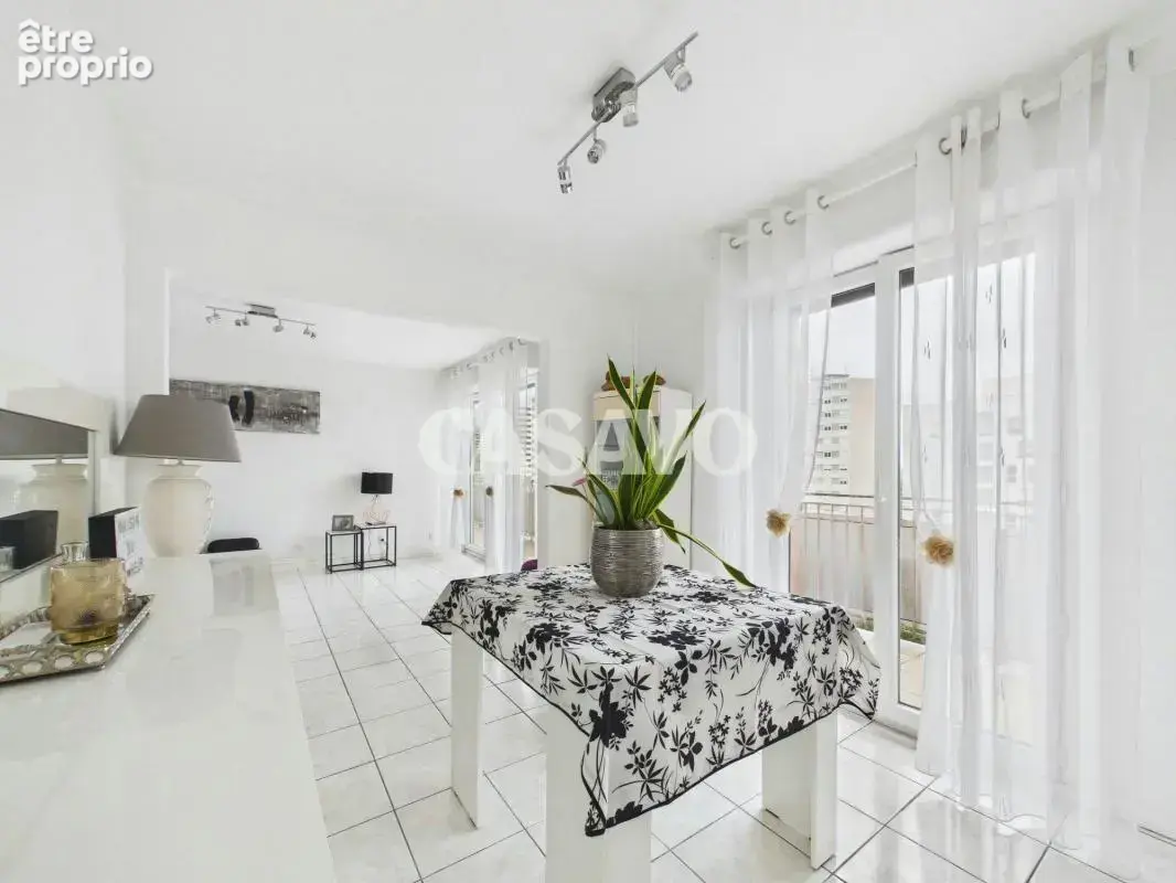 Vente Appartement 4 pièces de 70m² - 69140 Rillieux-la-Pape - photo 16