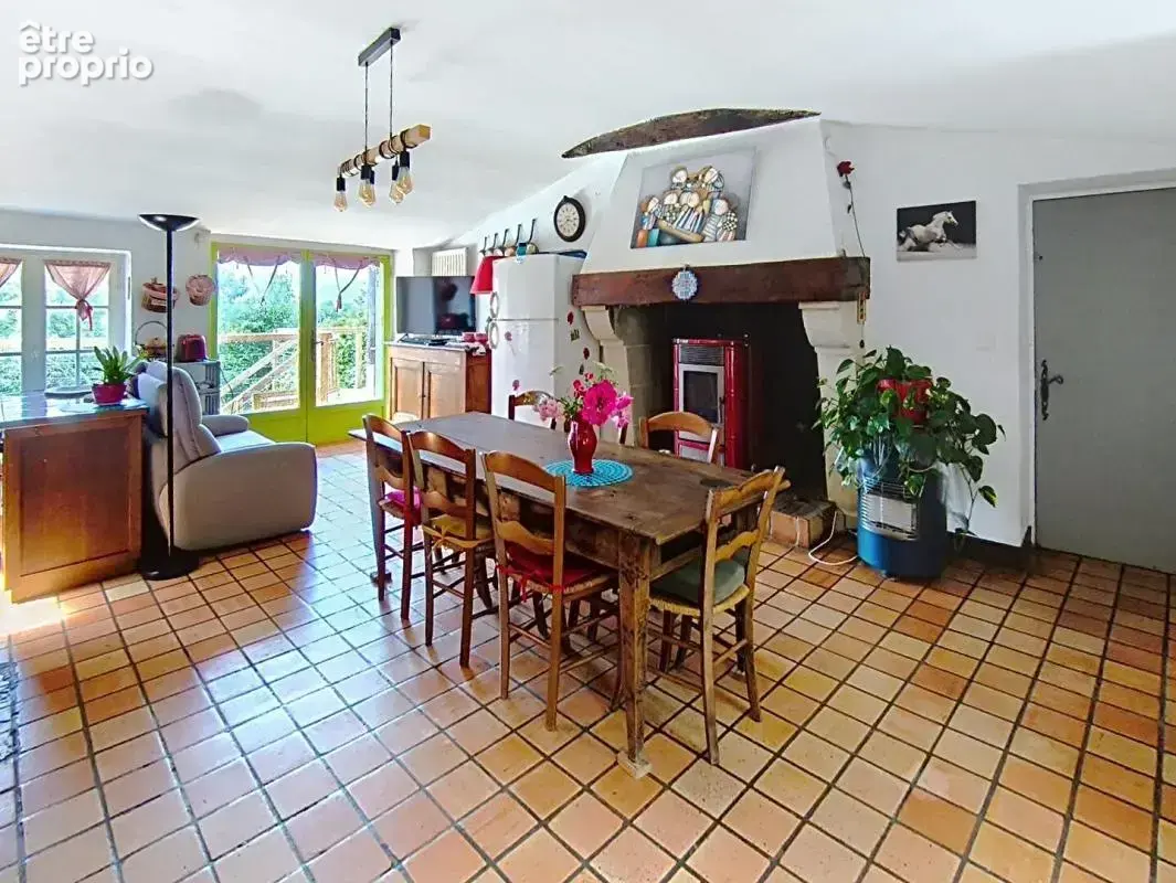 Maison bourgeoise Divatte Sur Loire 7 pièces 234 m2 - photo 9