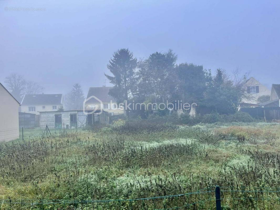 Terrain à LISSY