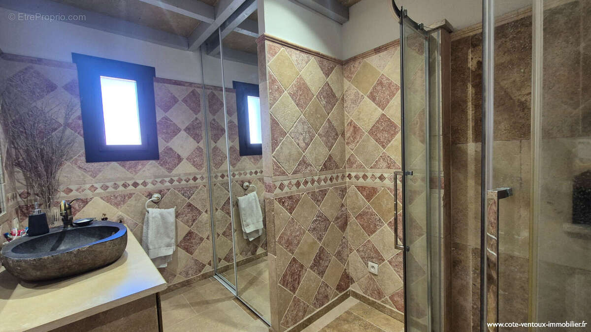 Maison à VACQUEYRAS