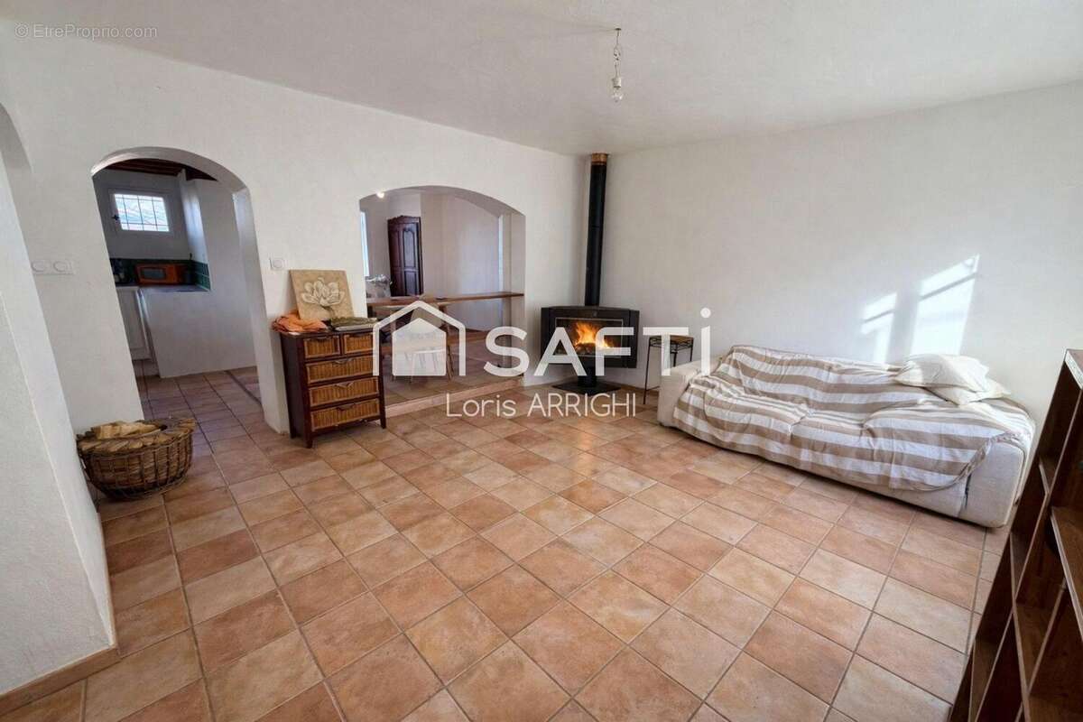 Photo 4 - Maison à LES MEES