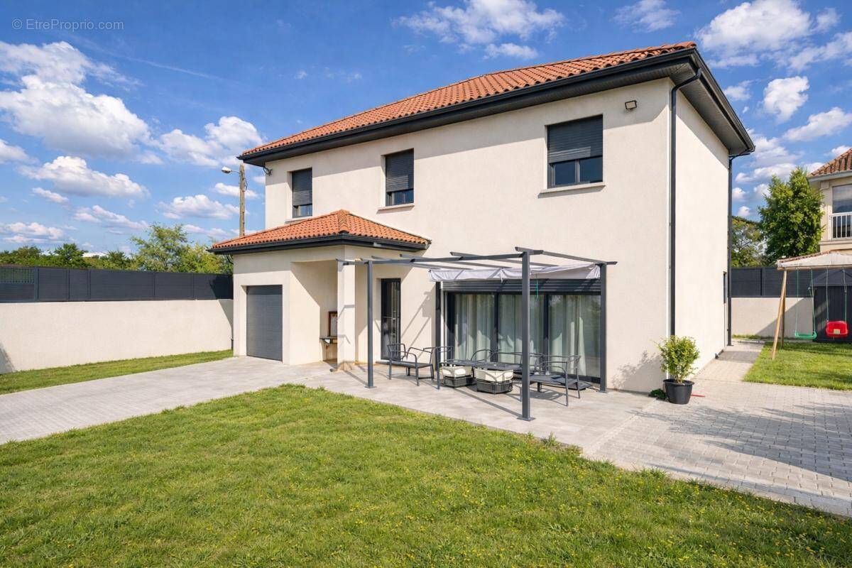 Maison à MARCILLY-D'AZERGUES