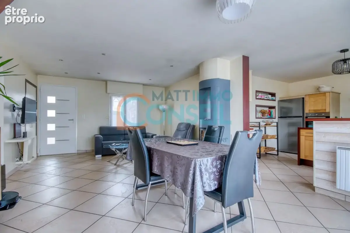 Maison 112 m² à Ferel  - photo 2