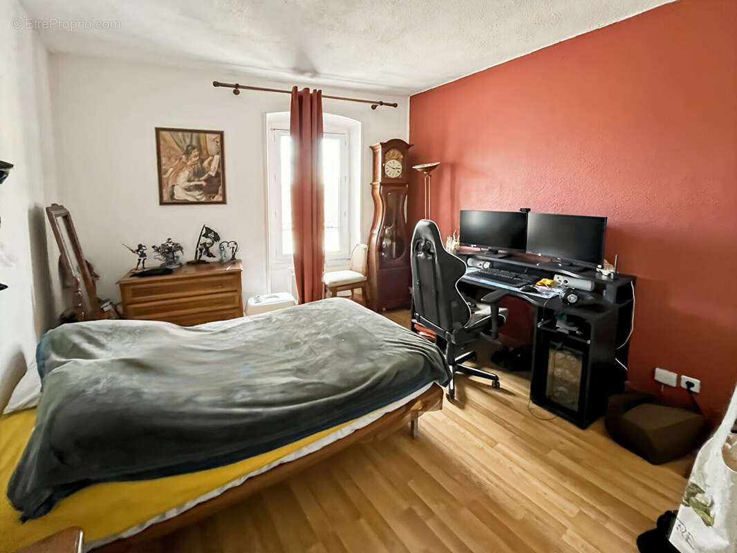 Appartement à CHATEAURENARD