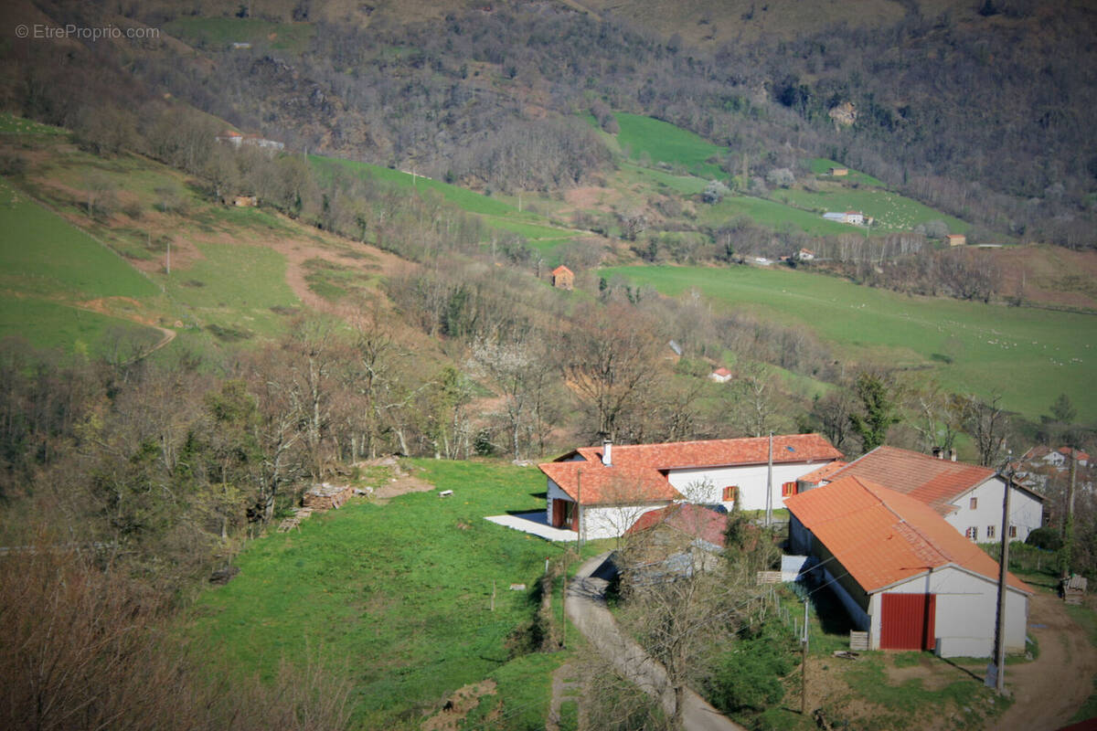 Photo 1 - Maison à ARNEGUY