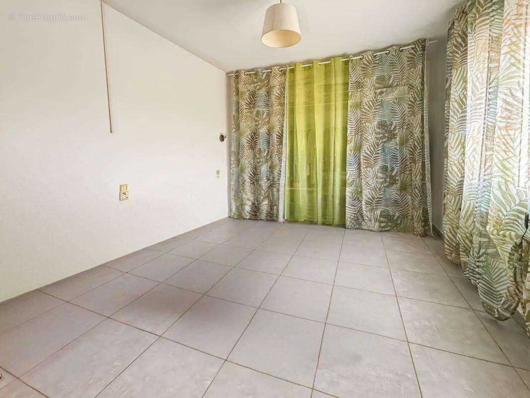 Maison à MURVIEL-LES-BEZIERS