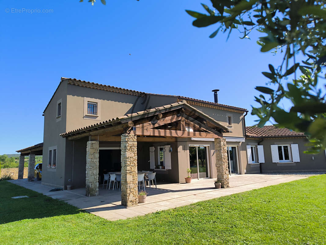 Maison à UZES