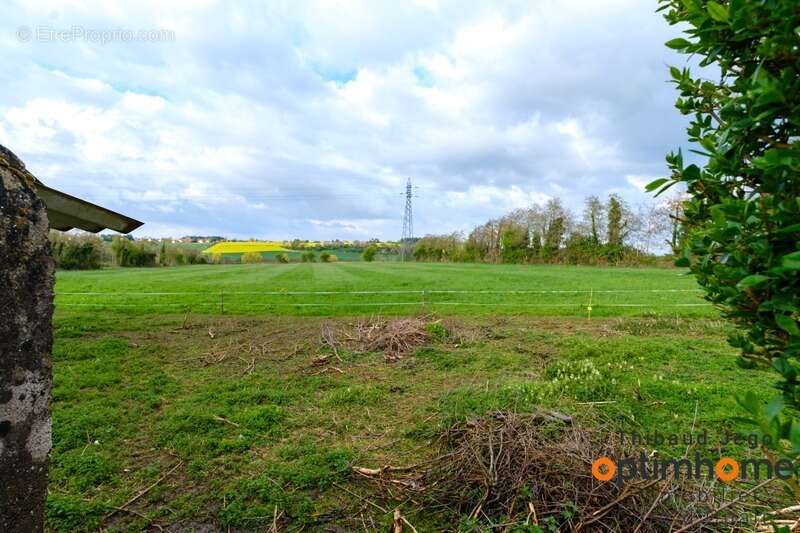 Maison à WIERRE-EFFROY