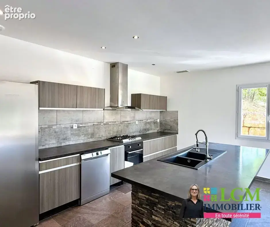 MEYRANNES - Villa 4 pièces avec studio indépendant loué - photo 5
