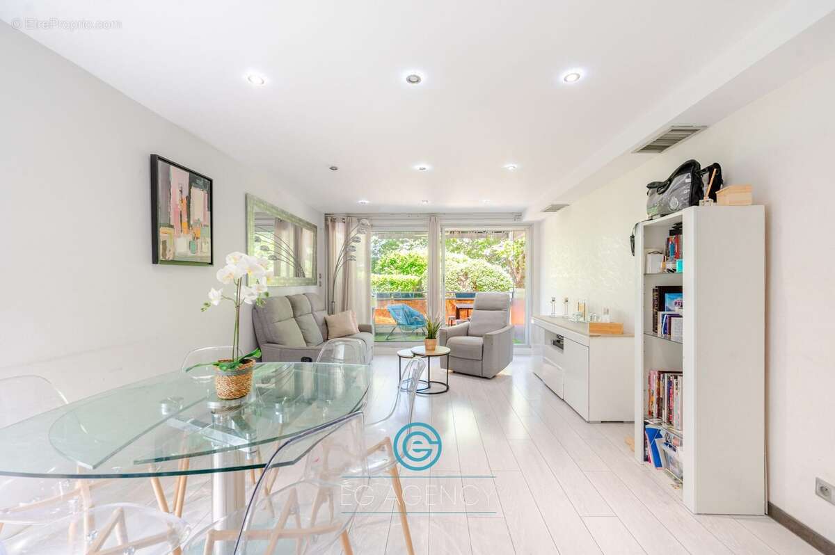 Appartement à MARSEILLE-10E