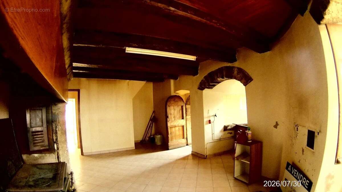 Maison de caractère du XVIIᵉ siècle à restaurer – Au cœur de Castelnau-Pégayrols - photo 7